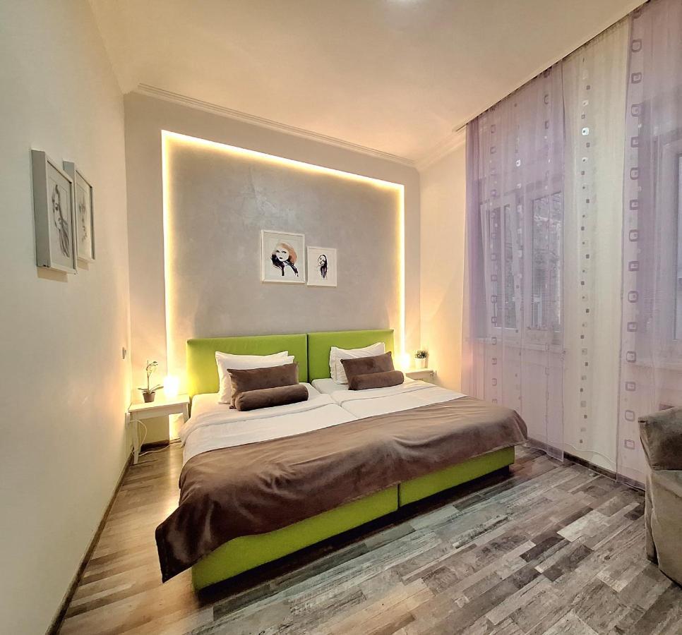 Genius Apartment Belgrade Luaran gambar